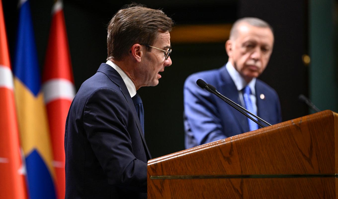 Sveriges statsminister Ulf Kristersson (M) och Turkiets president Recep Tayyip Erdogan. Arkivbild. Foto: Henrik Montgomery/TT