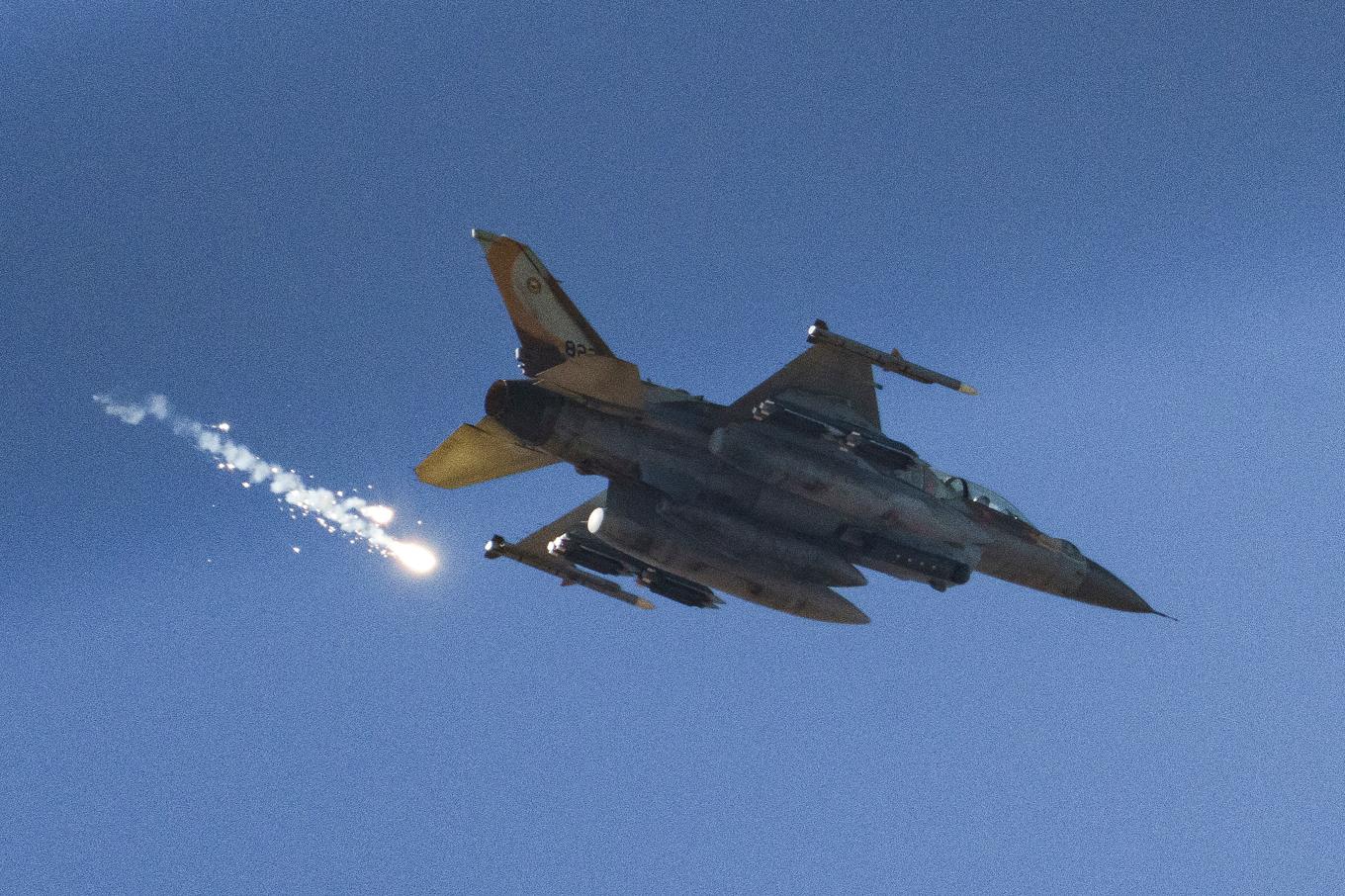 Israeliskt stridsflyg. Arkivbild. Foto: Leo Correa/AP/TT