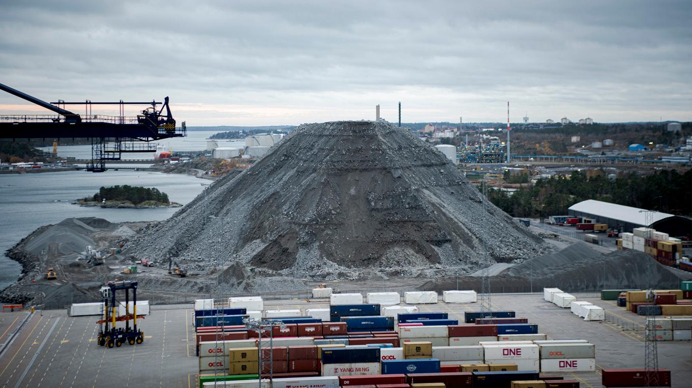 Tillslaget i Norvik hamn i Nynäshamn gjordes i samverkan mellan Åklagarmyndigheten, Polisen och Tullverket. Arkivbild. Foto: Tim Aro/TT
