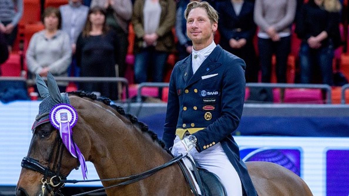 Patrik Kittel får hård kritik från veterinärer som menar att den svenske dressyrstjärnan behandlat hästar på ett sätt som kan vara förenat med livsfara. Foto: Julia Reinhart