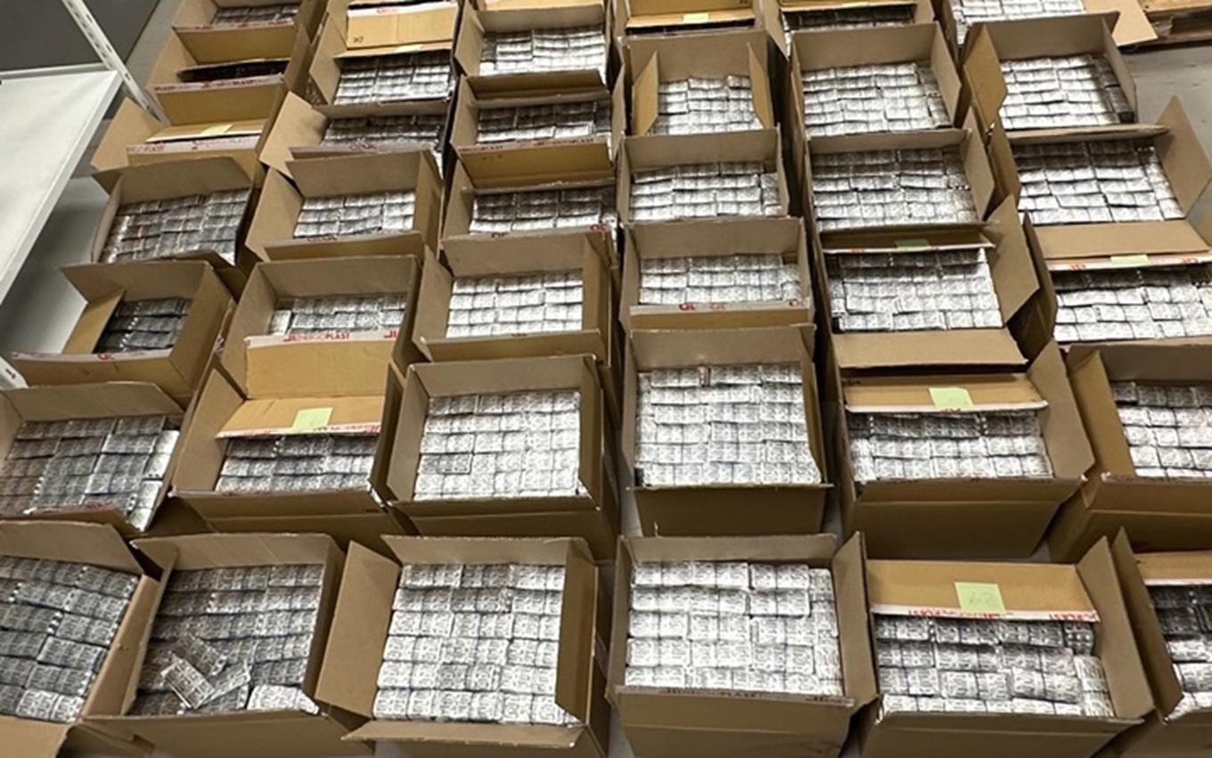 Nästan två miljoner narkotikaklassade Ksalol-tabletter smugglades in från Serbien i januari i år. Foto: Tullverket