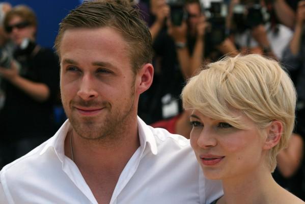 Ryan Gosling och Michelle Williams är huvudpersonerna i äktenskapsskildringen "Blue Valentine" som har biopremiär på fredag. (Foto: AFP / Loic Venance)
