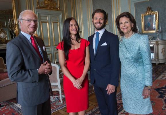 Förlovning mellan H.K.H. Prins Carl Philip och fröken Sofia Hellqvist 27 juni 2014. (Foto: kungahuset.se)