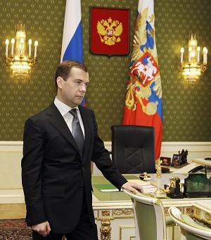 Rysslands nye president Dmitry Medvedev på sitt kontor i Moskva 7 maj 2008. (DMITRY ASTAKHOV/AFP/Getty Images)
