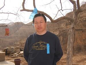 Gao Zhisheng inledde en hungerstrejk i sin hemstad i norra Shaanxiprovinsen 1 april 2006 (Foto: Ma Wendu).
