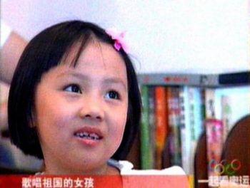Sjuåriga Yang Peiyi vid en intervju i Peking den 11 augusti. (Foto:AFP/Getty Image)