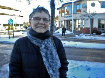 Inga-Lena Nilsson, 67, pensionerad skolsköterska, Aneby, Sverige. <p> Det finns många fina människor med moralkänsla i vårt land. Men jag tycker också att jag märker en nedåtgående trend i samhället. Jag tycker mig märka att moralkänslan urholkas och bryts ner mer och mer.
