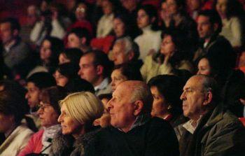 Publik på  Shen Yuns föreställning i Córdoba den 17 juli. (Foto: Aloysio Santos/The Epoch Times)
