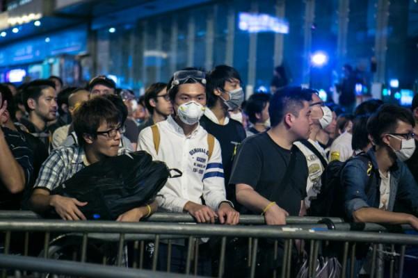 Demokratidemonstranter har lyckats ockupera en del av Argyle Street i Mongkok efter flera misslyckanden i denna stadsdel, den18 oktober 2014. (Foto: Benjamin Chasteen/Epoch Times) 