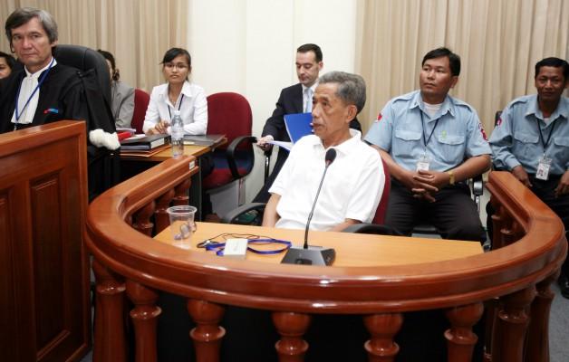 Kang Kek Ieu ansvarade för ett stort dödsläger under de Röda Khmerernas skräckvälde i Kambodja. Denna vecka inledde en FN-domstol rättegången mot honom. (Foto: Tang Chhin Sothy)
