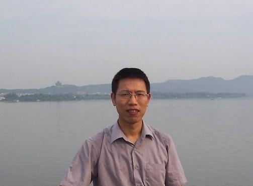 Wang Henggeng frispråkig professur i matematik skrev politiska kommentarer och blev inspärrad på mentalsjukhus.. Han säger att det Kinesiska kommunistpartiets sönderfall är oundvikligt. (Foto tillhandahållet av Wang Henggeng)