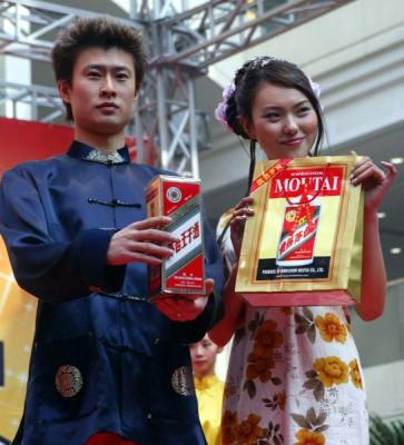 Maotai, en dyr alkohol, är en lyxvara i Kina som regelmässigt används som muta. (Foto: AFP/Getty Images)
