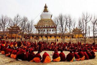 Kirti-klostret i den autonoma tibetanska prefekturen i Sichuanprovinsen. (Foto: tibet.woeser.net)