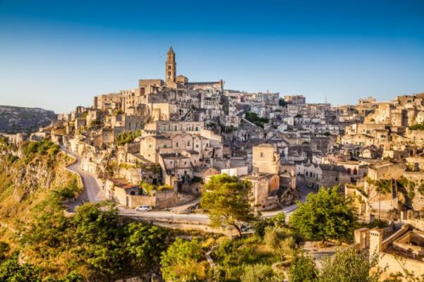 Panoramabild över staden Matera i södra Italien, som valdes till Europas kulturhuvudstad  2019. (Foto: via Shutterstock)

