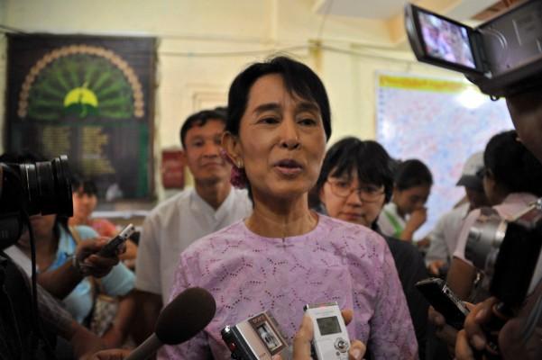 Aung San Suu Kyi (Foto: AFP/Soe Than Win)