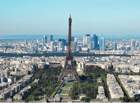 En vy över Paris (Foto: Wikimedia)