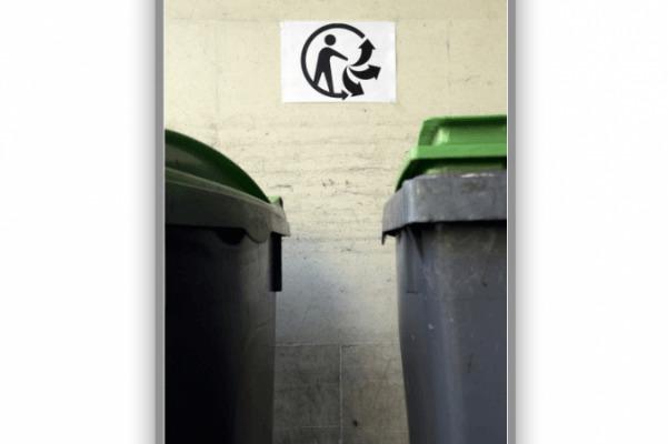 Från och med januari 2015 kommer de flesta av återvinningsprodukterna i Paris ha beteckningen "Triman" för att öka kundernas känsla för återvinning och förstärka deras återvinningsvanor (Foto: Alain Jocard/AFP/Getty Images) 