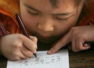 Kinas analfabeter utgör 15 procent av alla icke läs- och skrivkunniga i världen.  (Foto: Getty Images/AFP)