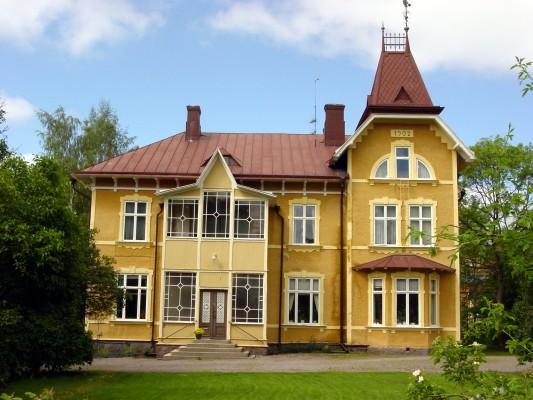I den gamla disponentvillan i Växjö får författare numera plats att uttrycka sig fritt. (Foto: Växjö kommun)
