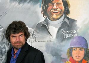 Den italienske bergsklättraren Reinhold Messner under presentationen av sin bok "Mi vida al limite" (Mitt liv på gränsen) i Madrid 2005. Messner var den förste att utan syrgas bestiga världens 14 högsta berg, inklusive Mount Everest. (Pierre-Philippe Marcou/ AFP/ Getty Images)