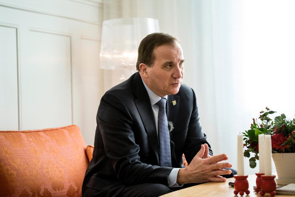 Statsminister Stefan Löfven vill att veckans EU-toppmöte ska stödja Sveriges vädjan om att omfördela asylsökande från Sverige till andra EU-länder. (Foto: Christine Olsson/TT-arkivbild)