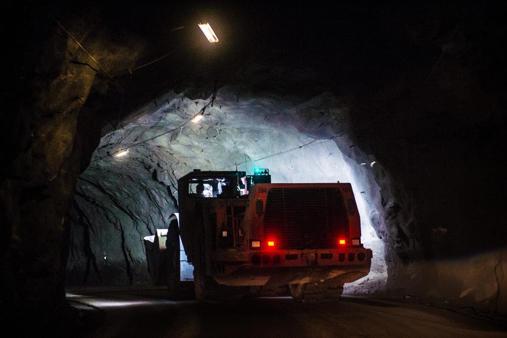 Kirunagruvan är svårt att få lönsam med fallande järnmalmspriser. (Foto: Per Larsson / TT-arkivbild)