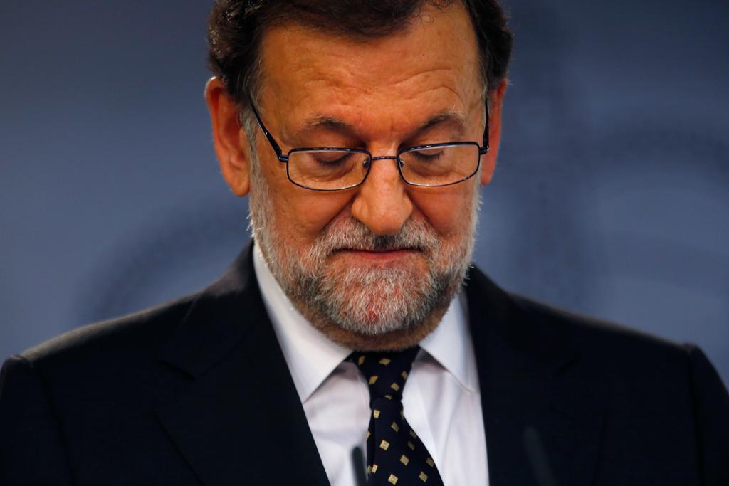 Spaniens pressade premiärminister Mariano Rajoy kan glädja sig åt några ljuspunkter i ekonomin. (Foto: Francisco Seco AP/TT-arkivbild)
