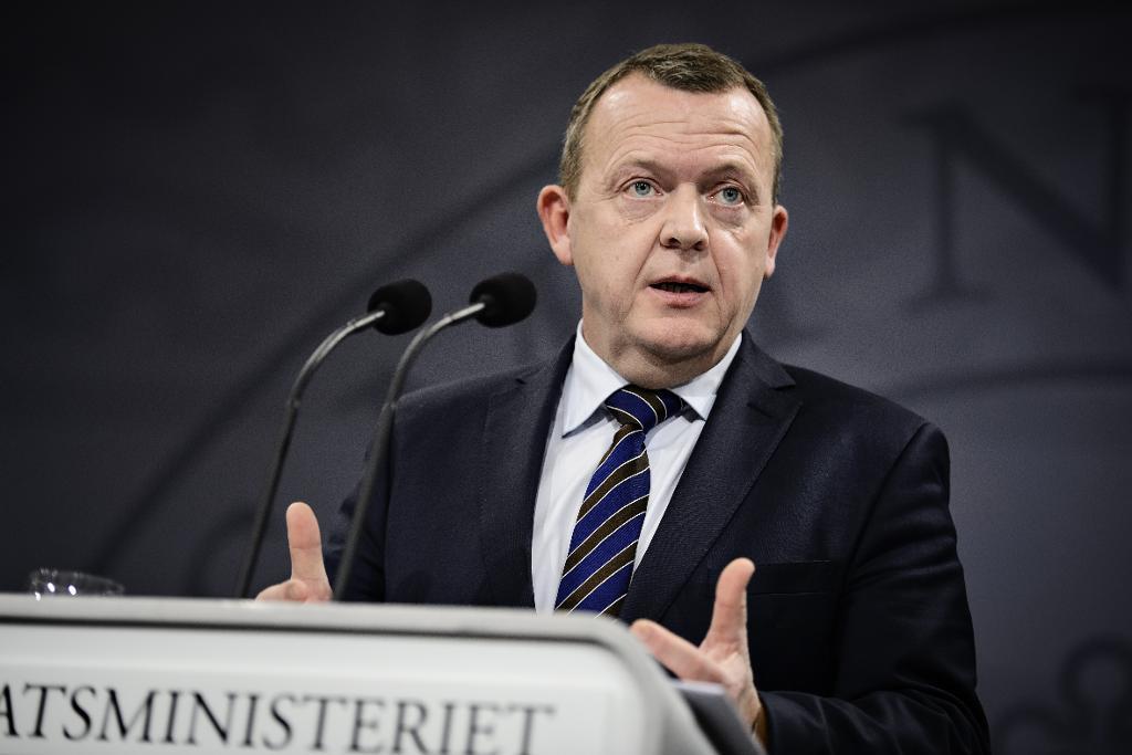 Danmarks statsminister Lars Løkke Rasmussen har fått en regeringskris på halsen. (Arkivbild. Philip Davali/AP/TT)