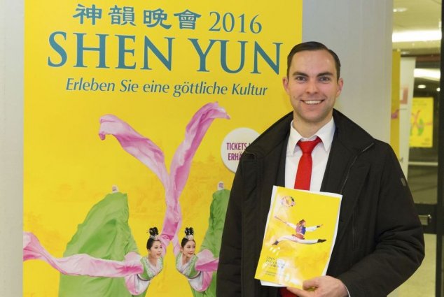 Michael Ebert, tidigare tävlingsdansare inom pardans och latinamerikansk dans, såg Shen Yuns föreställning i Frankfurt. (Foto: Matthias Kehrein /Epoch Times)
