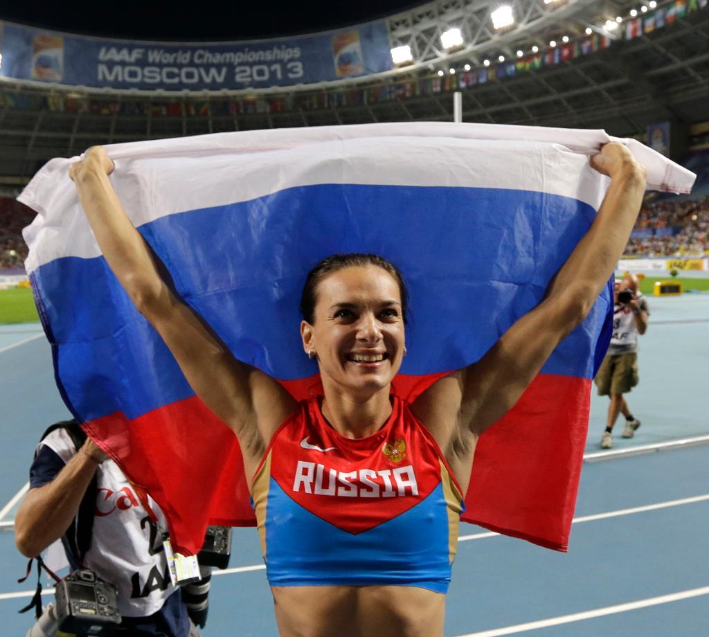 Stavhopparstjänan Jelena Isinbajeva kanske inte får vara med i OS. (Foto: David J. Phillip /AP/TT-arkivbild)