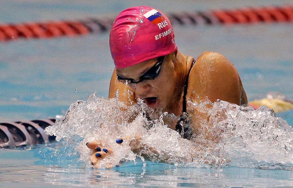 
Många ryska simmare har åkt fast för dopning, bland andra Julia Jefimova (bilden). Enligt nya uppgifter finns även flera dopningsfall i kinesisk dopning som ska ha dolts. (Foto: Elaine Thompson /AP/TT-arkivbild)