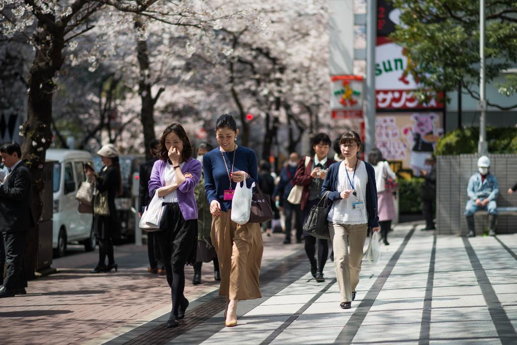 Två av tre japanskor lämnar sina heltidsjobb för gott i samband med att de får barn. (Foto: Said Karlsson)