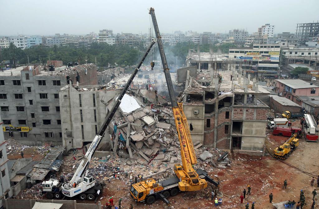 
Över 1 100 arbetare omkom när en fabriksbyggnad kollapsade i Bangladesh för tre år sedan. (Foto: Wong Maye-E /AP/TT-arkivbild)