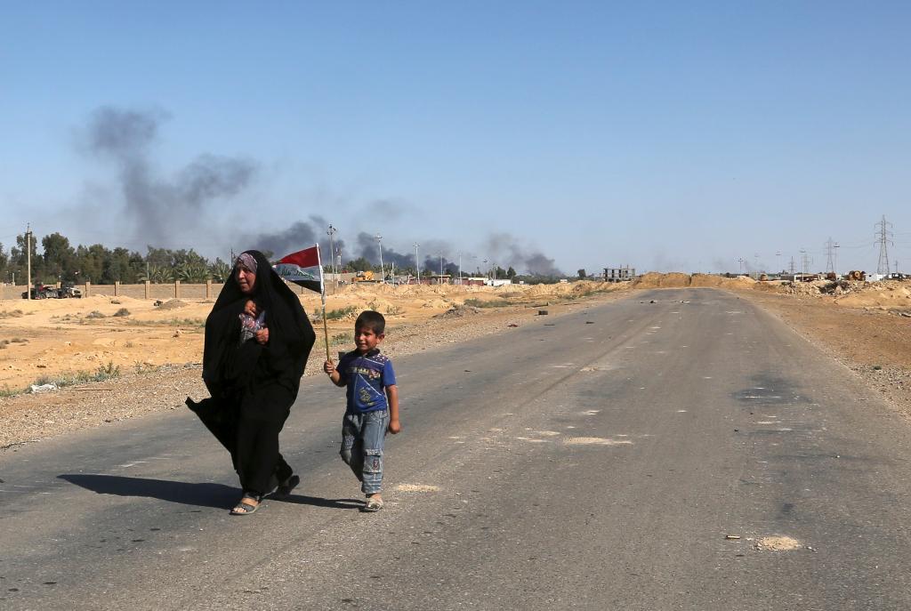 3,6 miljoner barn i Irak riskerar utsättas för ökat våld. (Foto: Khalid Mohammed /AP/TT-arkivbild)