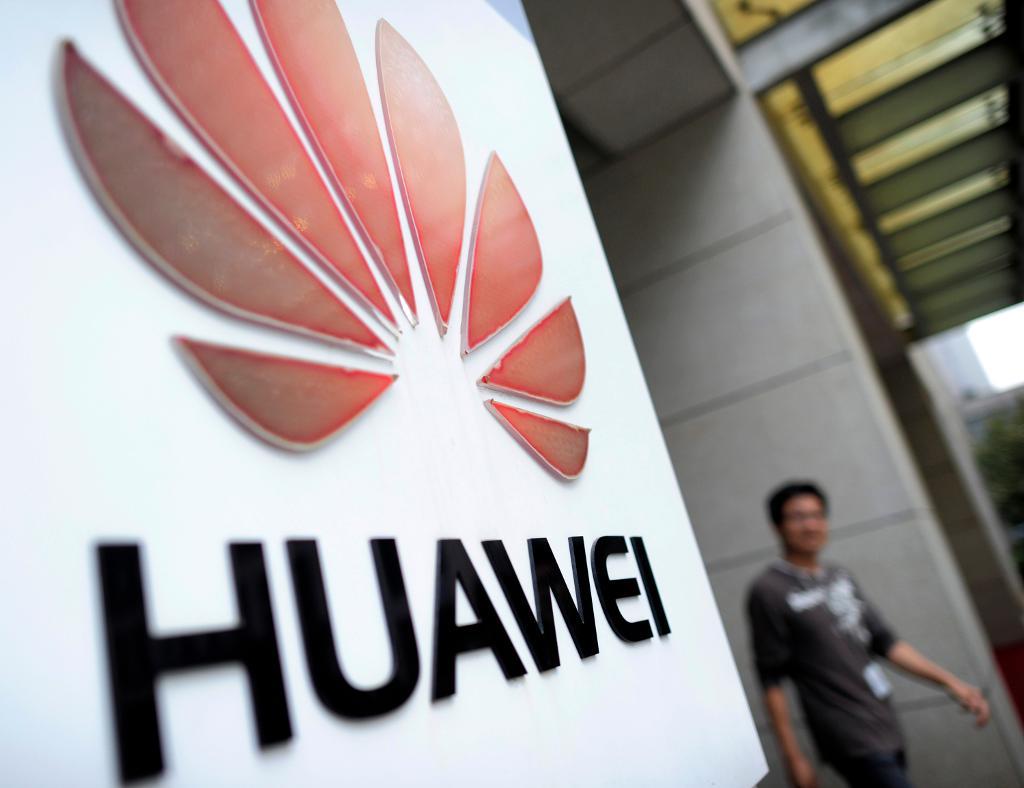 Den kinesiska jätten Huawei har stämts av Samsung för patentintrång. (Foto: AP/TT-arkivbild)
