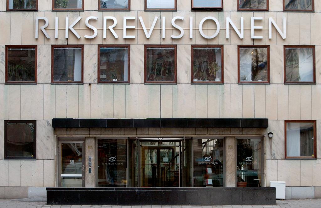 2015 gick en tredjedel av Riksrevisionens biståndsanslag till administrativa kostnader inom myndigheten, visar en granskning från Dagens Nyheter. (Foto: Ola Torkelsson-arkivbild)