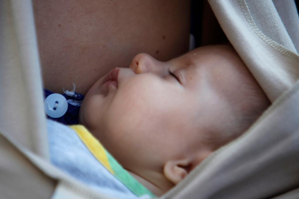 Unicef uppskattar att 77 miljoner barn, av 130 miljoner nyfödda, inte ammas under den första timmen i livet. (Foto: Nikolas Giakoumidis -arkivbild)