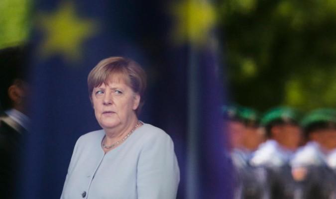 Tysklands förbundskansler Angela Merkel kommer att kalla in sitt säkerhetsråd.  (Foto: Markus Schreiber/AP)