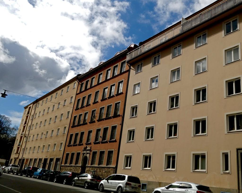 Bostäder på Södermalm i Stockholm. (Foto: Hasse Holmberg /TT-arkivbild)