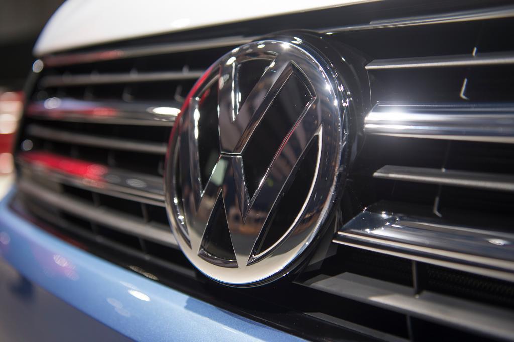 Volkswagen (VW) brottas sedan snart ett år med konsekvenserna av att omfattande fusk med utsläpp från dieselbilar avslöjats. (Foto: Nigel Treblin /arkivbild)