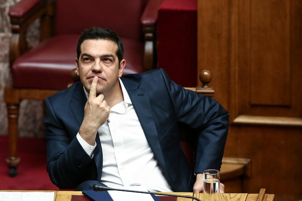 Greklands premiärminister, vänsterledaren Alexis Tsipras, räknar med skuldlättnad för att få fart på återhämtningen. (Foto: Yorgos Karahalis AP/TT-arkivbild)