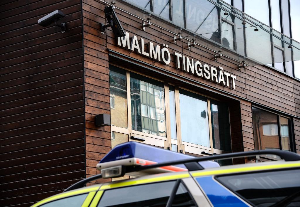 Fyra personer har begärts häktade. (Foto: Anna Karolina Eriksson/TT)