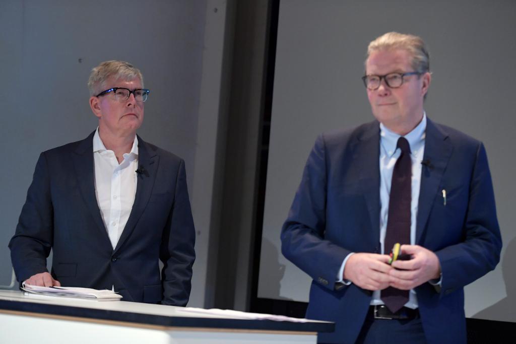 Ericssons styrelseordförande Leif Johansson (till höger) presenterar Börje Ekholm som ny vd för Ericsson under en pressträff på huvudkontoret i Kista. (Foto: Janerik Henriksson/TT)