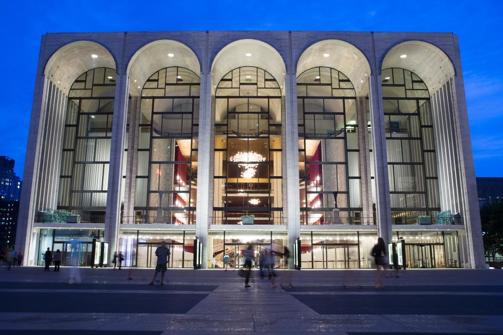 Metropolitan-operan i New York har evakuerats. (Foto: John Minchillo/AP/TT-arkivbild)