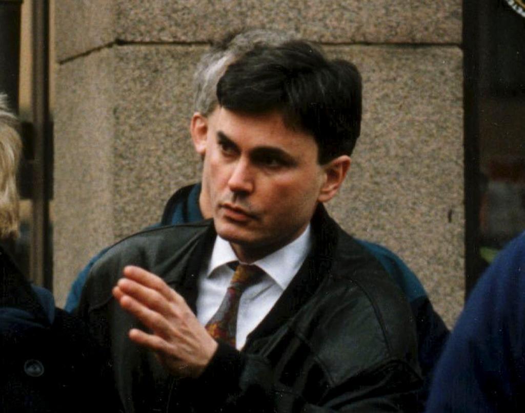John Ausonius i samband med en av rättegångarna på 90-talet. (Foto: Yvonne Åsell/TT-arkivbild)
