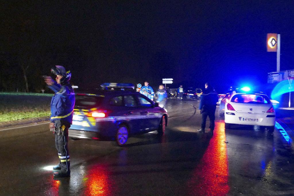 Poliskontroll nära Montferrier-sur-Lez.
(Foto: AP)