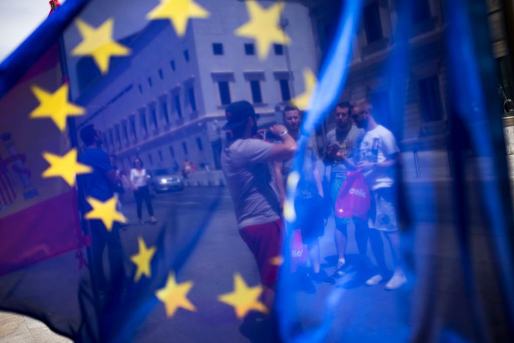 Fortsatt lägre arbetslöshet i EU. (Foto: Francisco Seco/AP/TT-arkivbild)