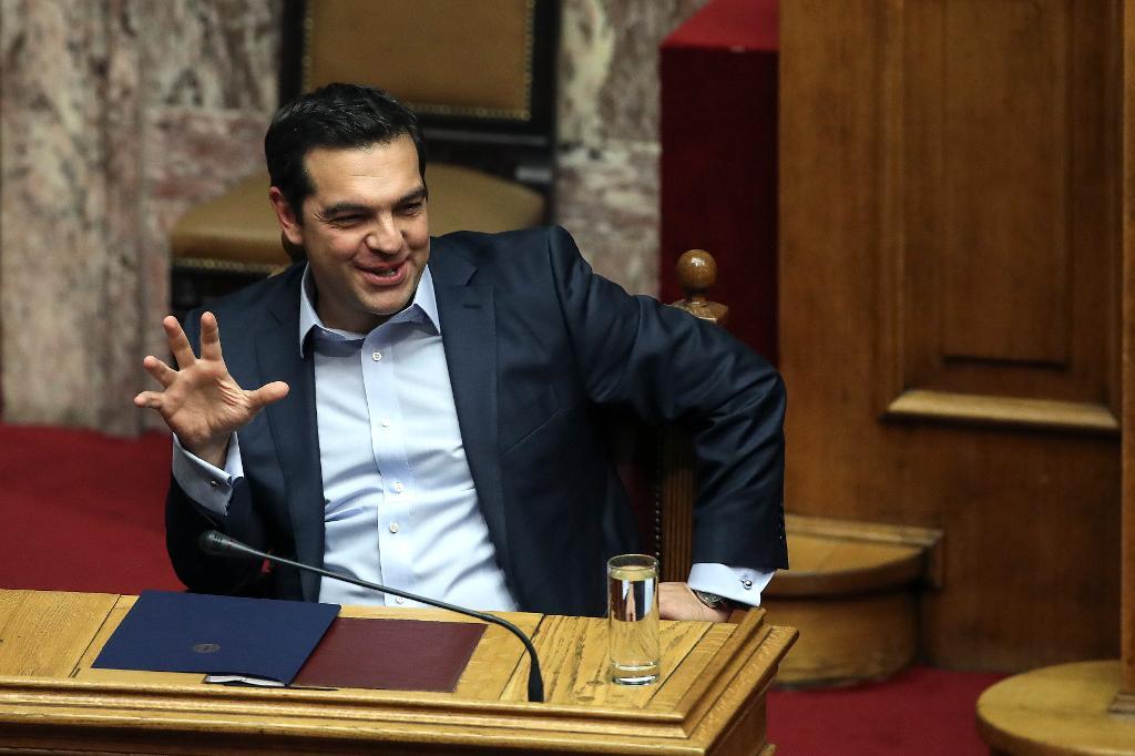 Grekiske premiärministern Alexis Tsipras är nöjd med nästa års budget, som antogs på lördagen. Arkivbild. (Foto: Yorgos Karahalis/AP/TT)