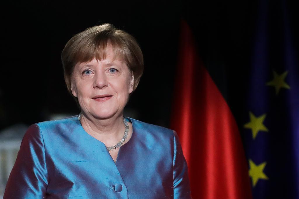 Angela Merkel håller nyårstal. (Foto: AP/TT)