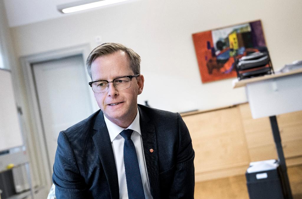 Näringsminister Mikael Damberg (S) lägger inte fram lagförslaget om kvotering i bolagsstyrelser efter att en riksdagsmajoritet stoppat det. (Foto: Marcus Ericsson/TT-arkivbild)